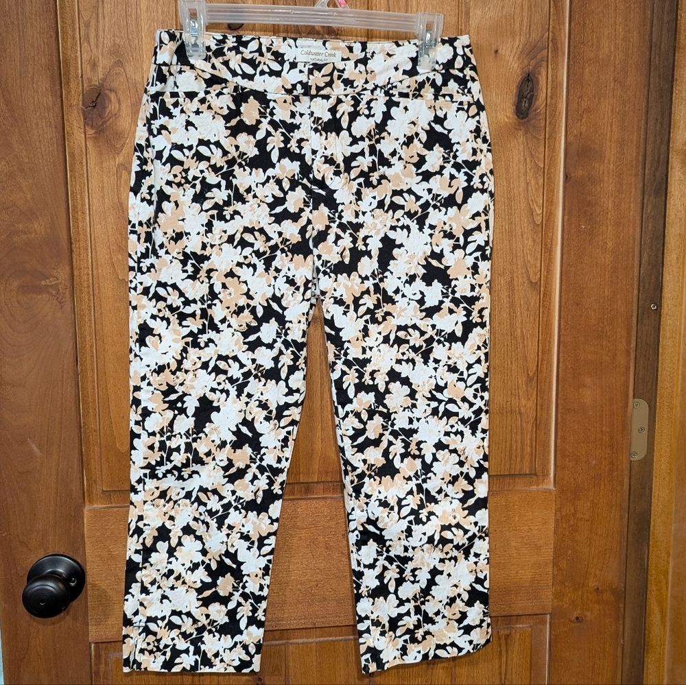 Coldwater Creek Floral Print‎ Cropped Pants